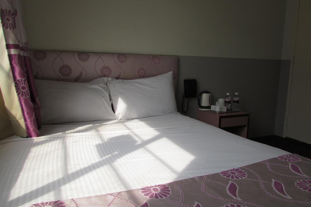 Meriton Hotel Сингапур Стая снимка