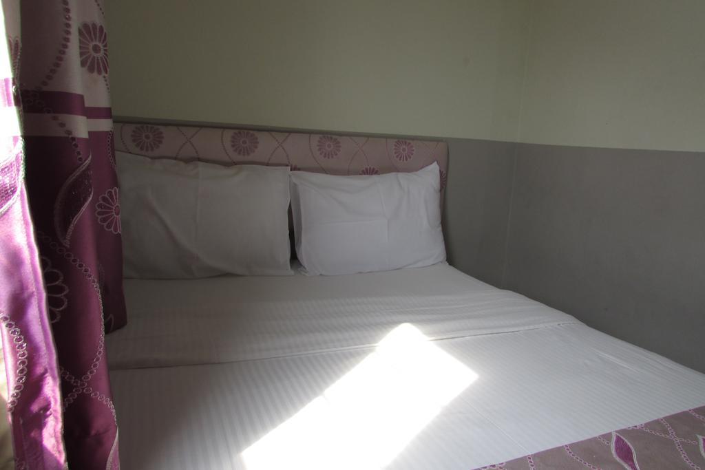 Meriton Hotel Сингапур Екстериор снимка